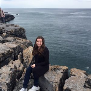 Meet your Posher, Catherine